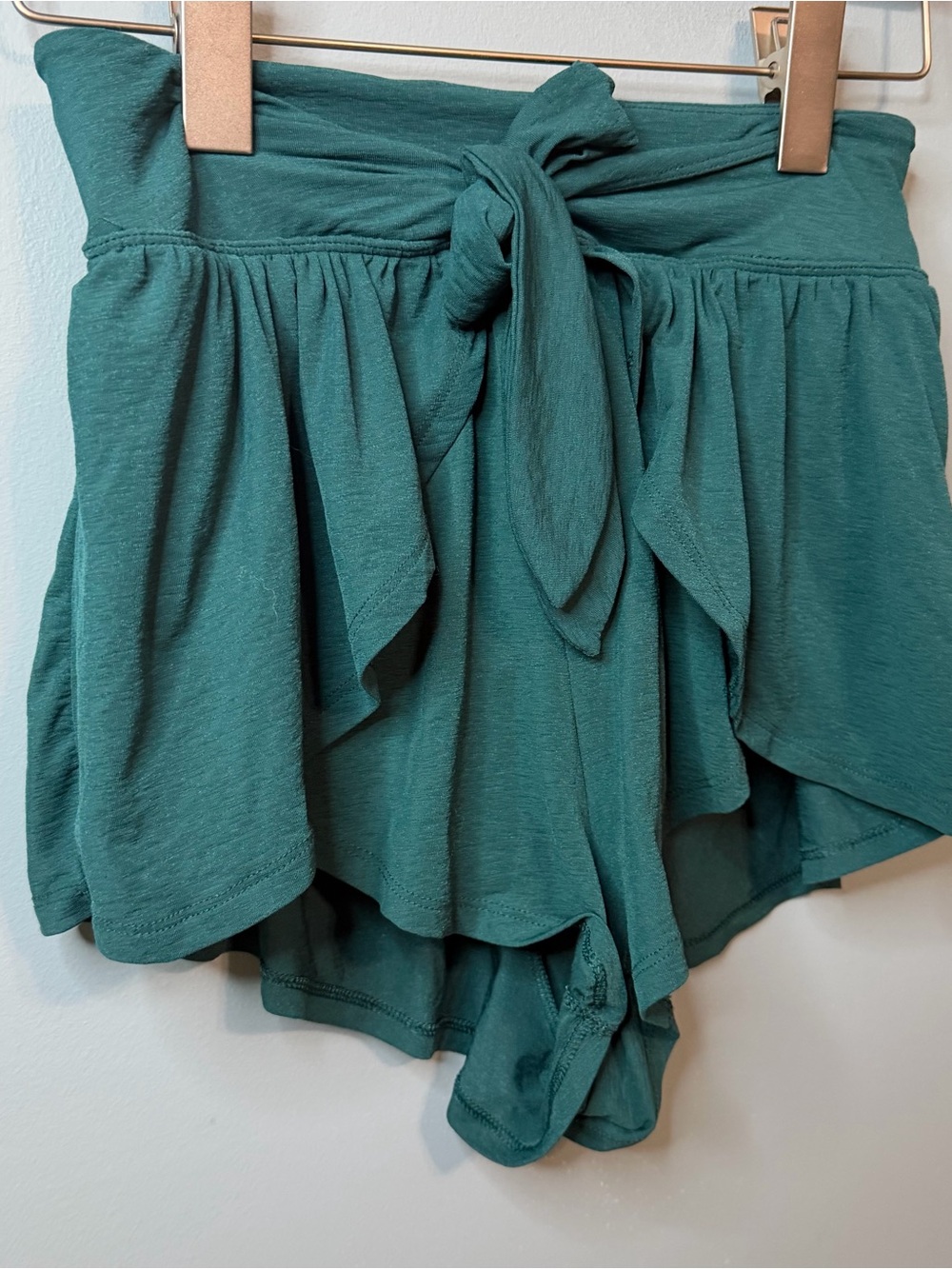 Free People Movement Take Five Short Skort in Empire Jewel. Size XS - Picture 6 of 14